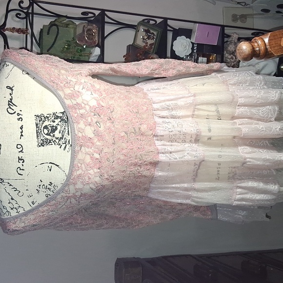 Free People Vintage Tiered Lace Baby Doll Women Top in Pink and Cream Size S/P - Picture 1 of 6
